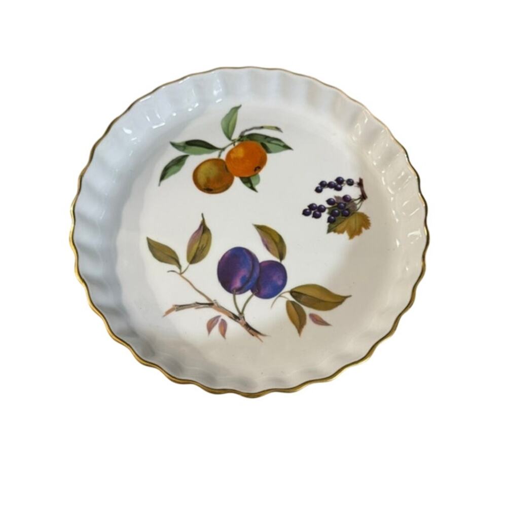 Royal Worcester Evesham Fruit Porcelain Scalloped Round Quiche Dish England 1961